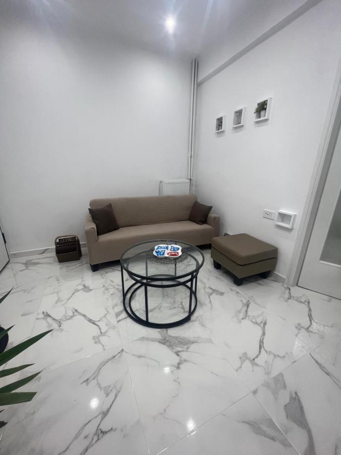 White Apartment Atenas Exterior foto