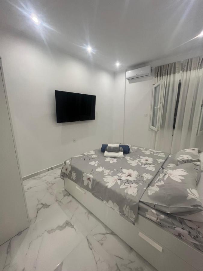 White Apartment Atenas Exterior foto